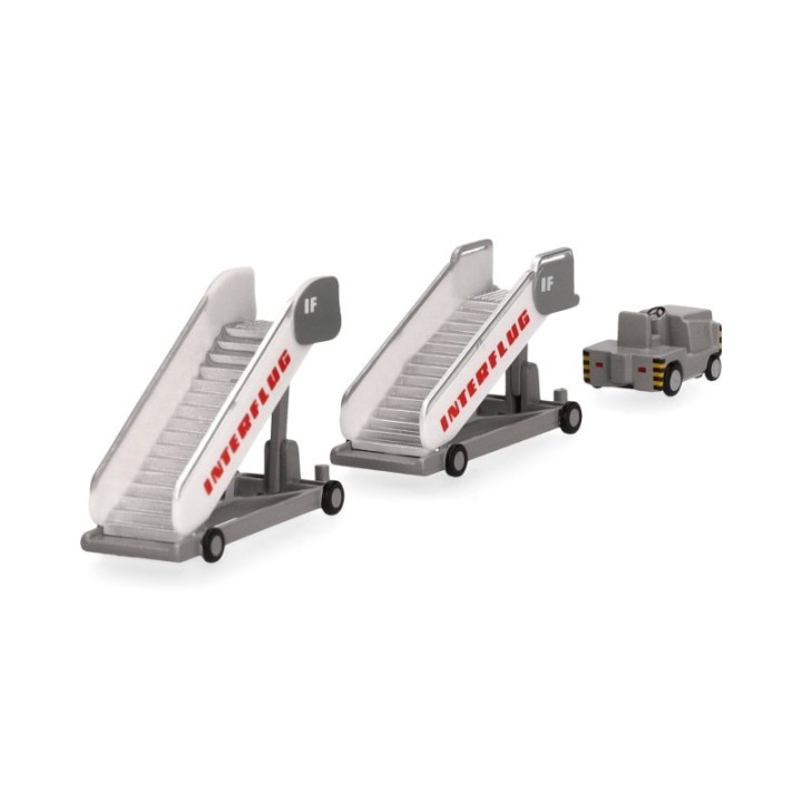 Herpa Interflug historic passenger stairs (2) with tractor (1) – produktbillede 3