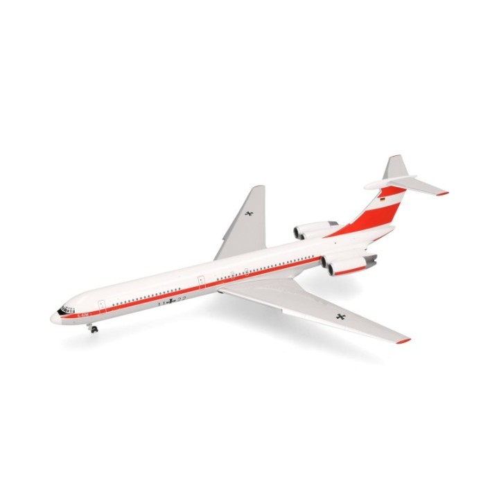Herpa Luftwaffe Flugbereitschaft Ilyushin IL-62M – produktbillede 4
