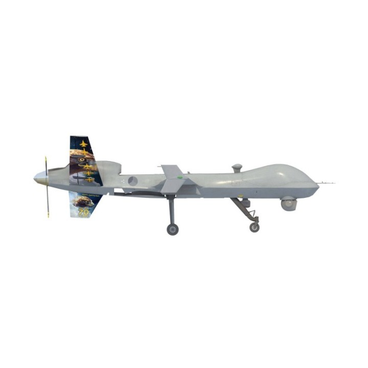 Herpa Royal Netherlands Air Force MQ-9A Reaper Block 5 - 306 Squadron Leeuwarden 70 Years