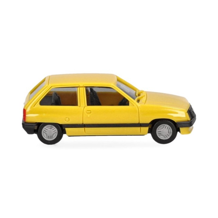 Herpa Opel Corsa A 2-dørs Jamaicagul – produktbillede 3