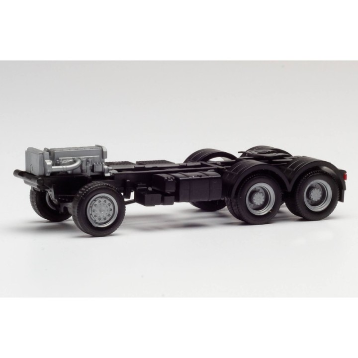 Herpa Reservedelsservice Allrad-chassis Iveco Trakker 6x6
