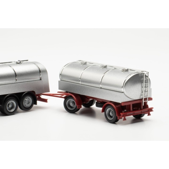 Herpa MAN F8 Milchtank-trækker-anhænger-kombination (BASIC) – produktbillede 5