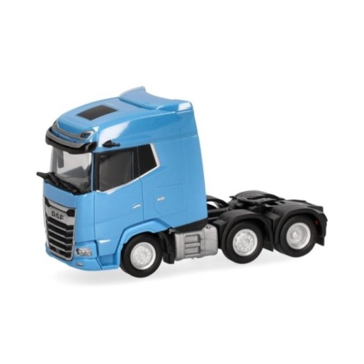 Herpa DAF XG trækker 3-akslet (6x2) lichtblå