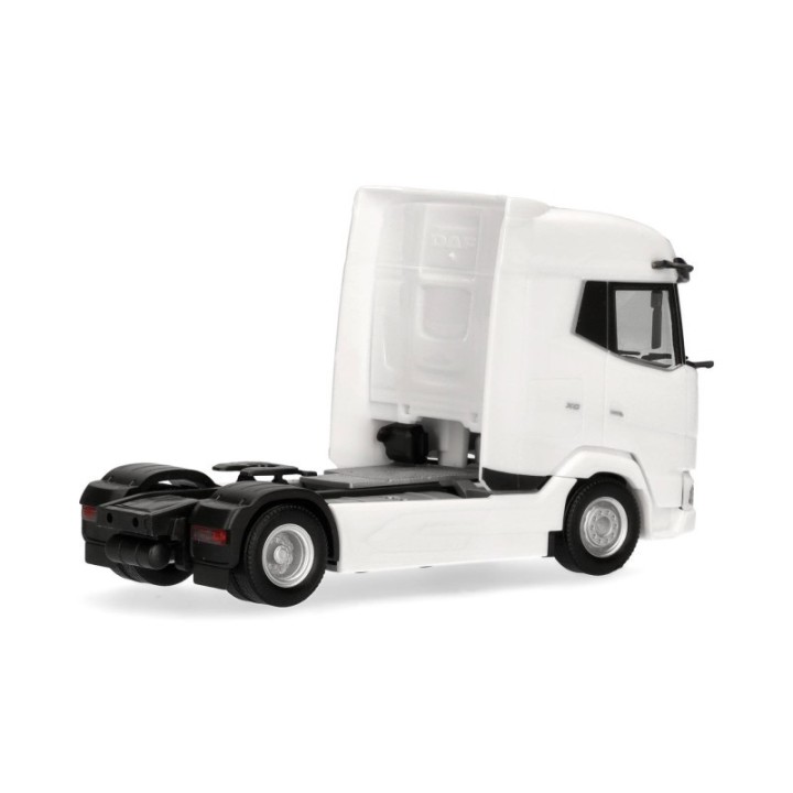 Herpa DAF XG facelift trækker 2-akslet hvid – produktbillede 2