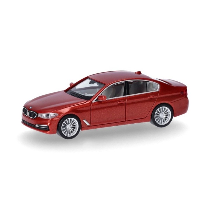 Herpa BMW 5er (G30) Limousine valenciaorange