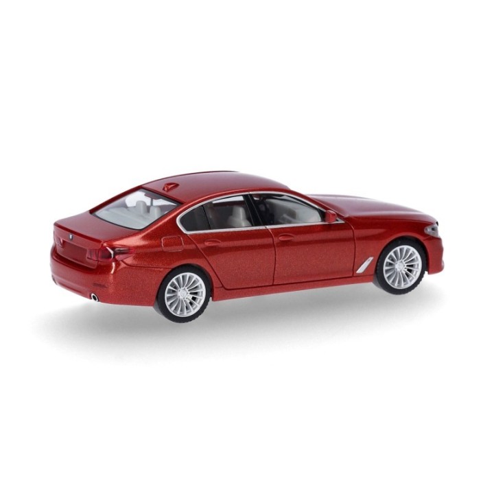 Herpa BMW 5er (G30) Limousine valenciaorange – produktbillede 2
