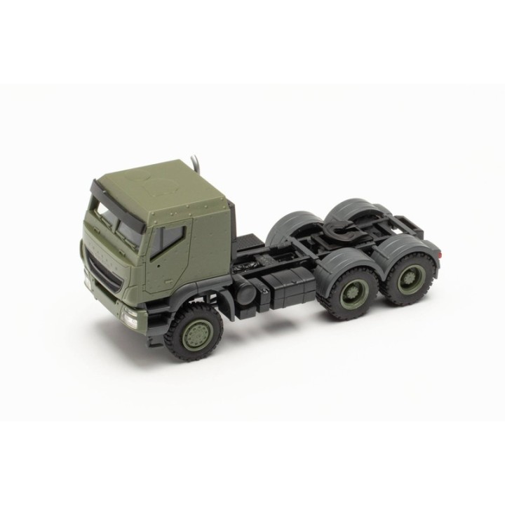 Herpa Iveco Trakker geschützt 6×6 sættevognstrækker Bundeswehr – produktbillede 3