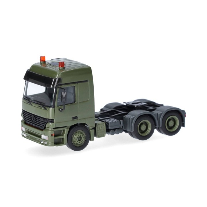 Herpa Mercedes-Benz Actros L (96) MP1 trækker 3-akslet (6x4) olivgrøn (Belgien)