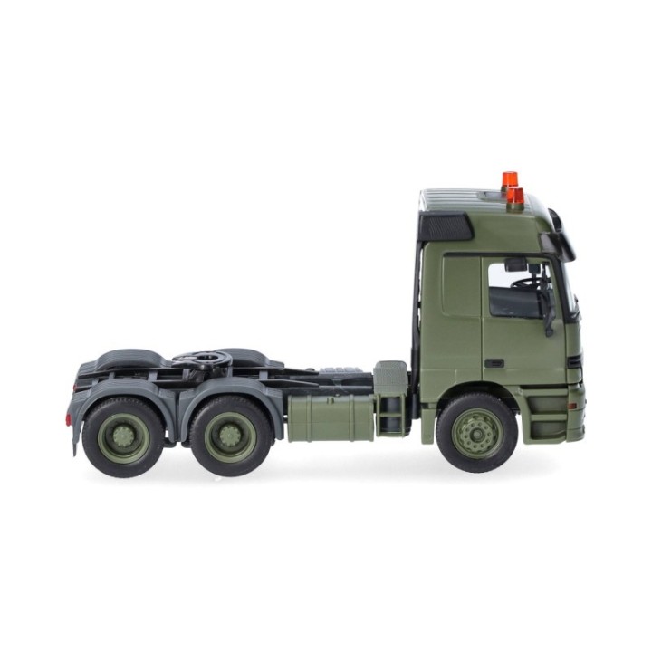 Herpa Mercedes-Benz Actros L (96) MP1 trækker 3-akslet (6x4) olivgrøn (Belgien) – produktbillede 3