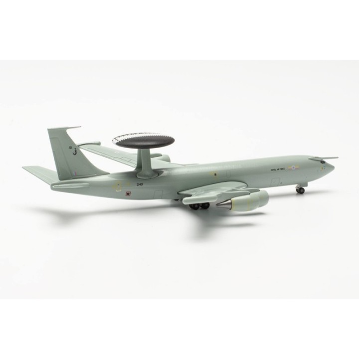 Herpa (RAF) Boeing E-3D Sentry AEW.1 - No 8 Squadron RAF Waddington - Operation Shader RAF Akrødiri – produktbillede 3