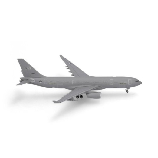 Herpa NATO Multinational Multirole Tanker Unit (MMU) Airbus A330 MRTT Eindhoven Air Base